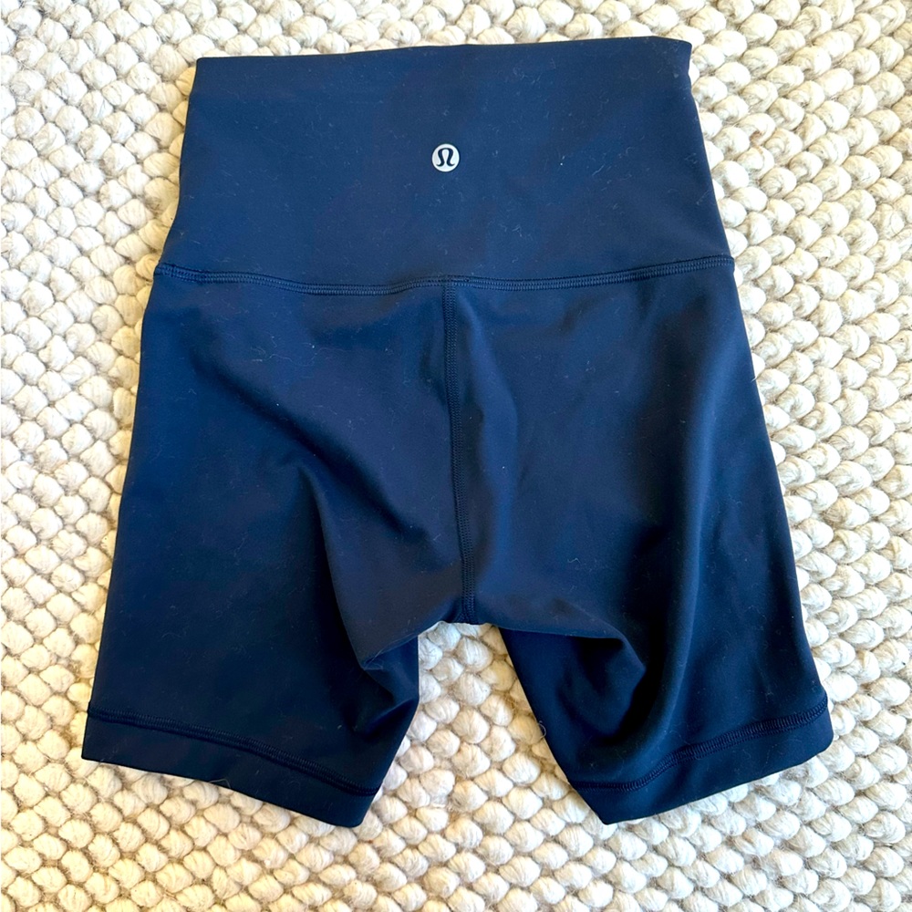 Lululemon Align High-rise short 6”